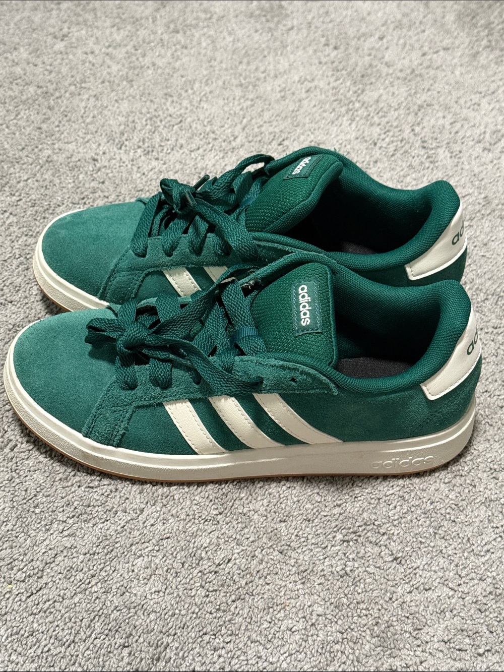 Adidas Grand Court 00S Kids Shoes Size 5 Collegiate Green/Off White/Gum